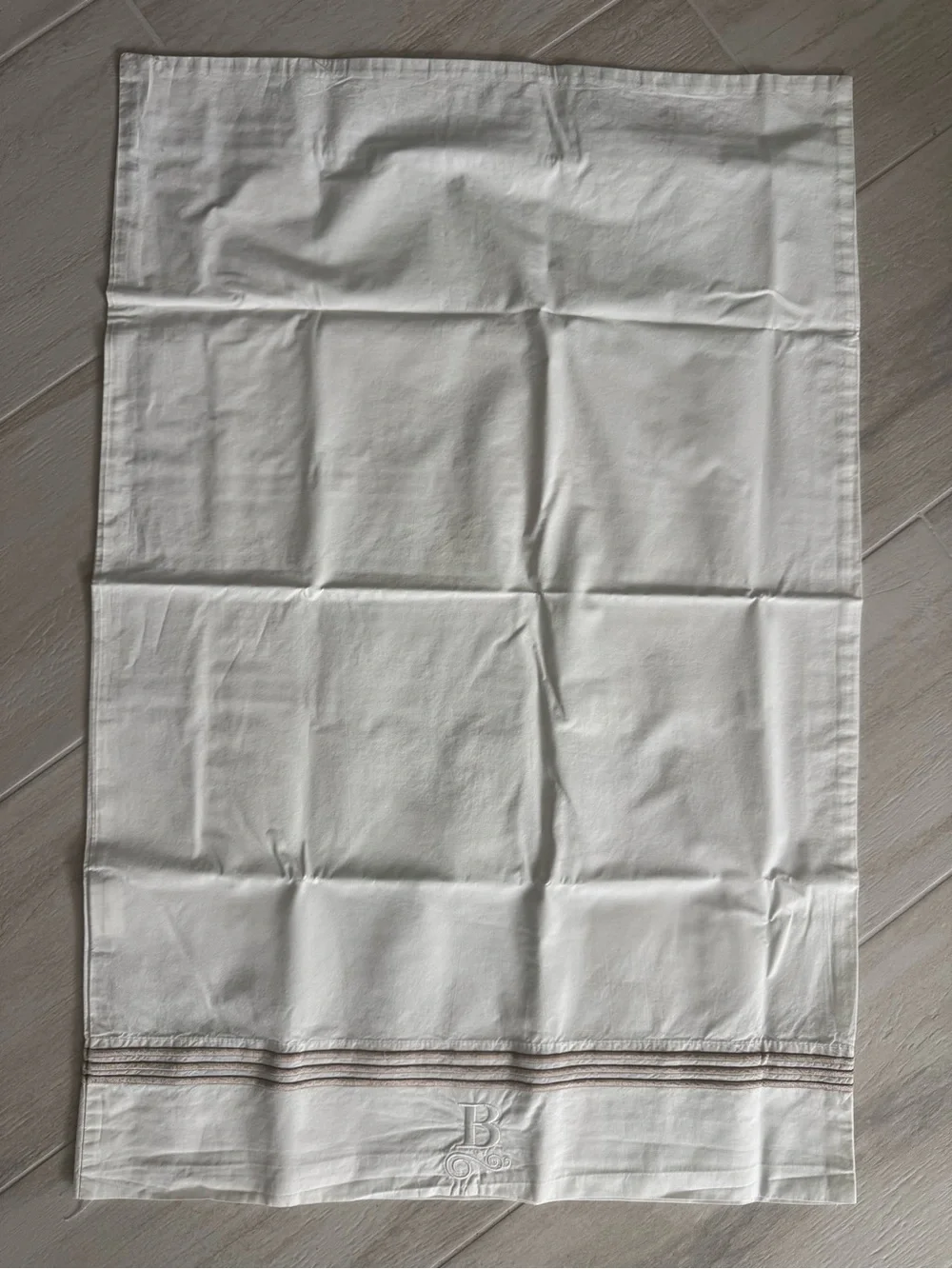 Pottery Barn Standard Size Pillowcase ~ White/Taupe Embroidered: B